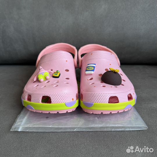 10 US Crocs x SpongeBob Patrick Star Classic Clog