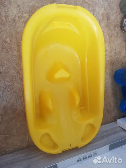 Ванночка для купания с горкой