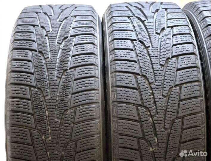 Marshal I'Zen Ice King KW21 215/55 R17 98R