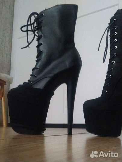 Стрипы ботильоны тройки 39