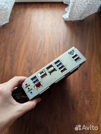 Материнская плата gigabyte Z690 UD DDR4