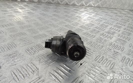 Форсунка дизельная volkswagen passat B6 (KDN13AL01