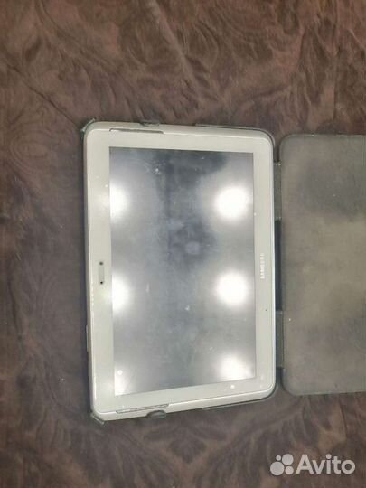 Samsung Galaxy Note 10.1 N8000 64Gb (белый)