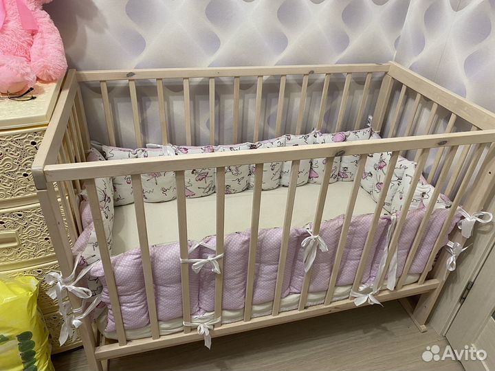 Детская кроватка