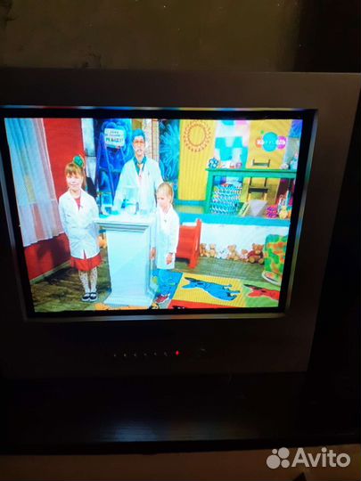 Телевизор Шиваки