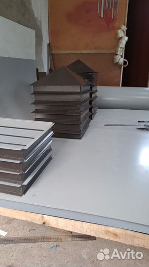 Доборные элементы кровли, колпаки, дымники, откосы