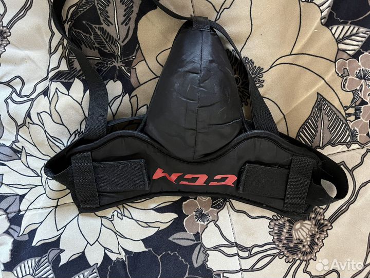 Ракушка хоккейная вратарская