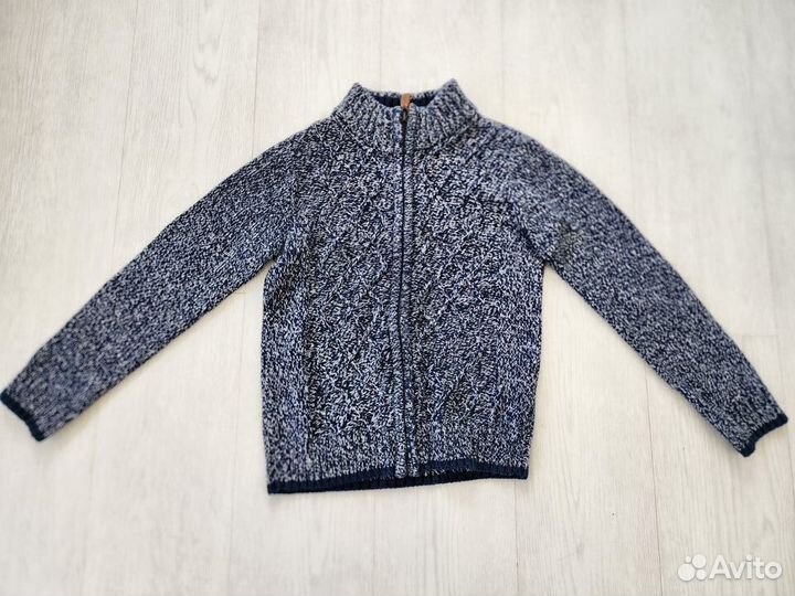 Кофта + джинсовый комбинезон на мальчика 5 лет