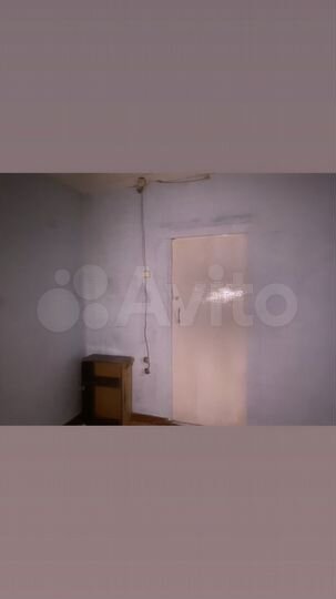 Комната 10 м² в 3-к., 2/2 эт.