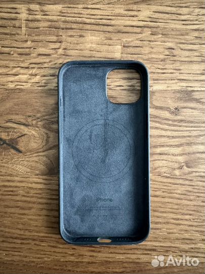 Чехол Apple MagSafe силиконовый для iPhone 13