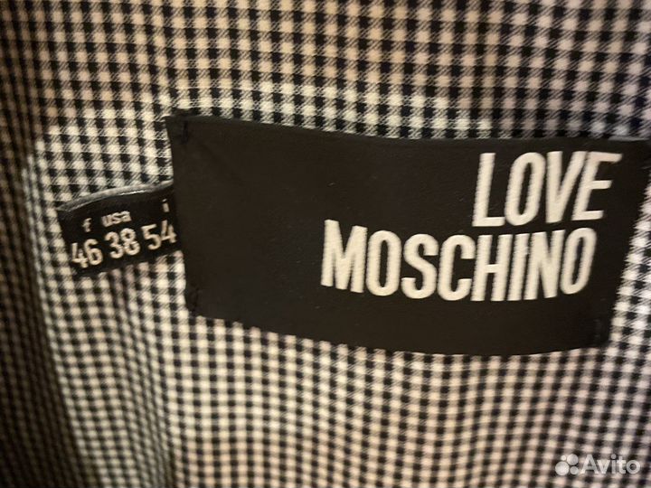 Куртка love moschino