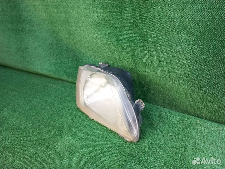 Фара правая Dacia Logan