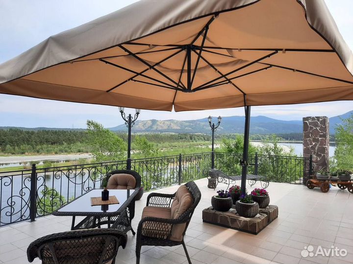 Зонт для сада и дачи. Боковой зонт. Уличный зонт