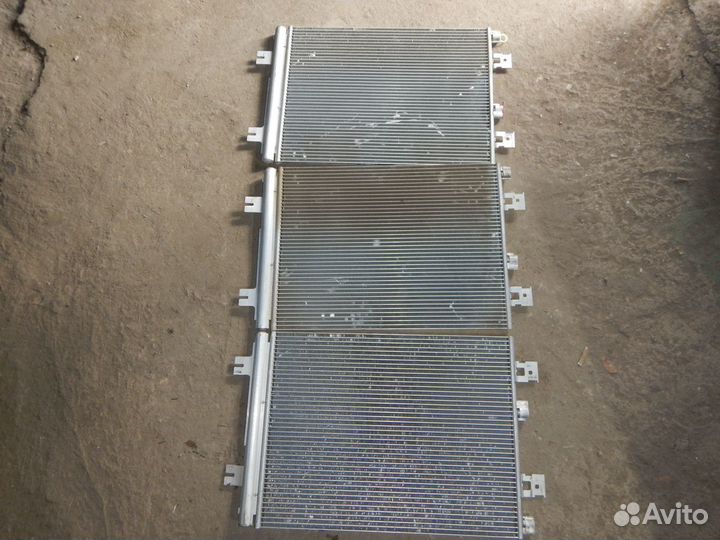 Радиатор кондиционера LADA Vesta xray Renault