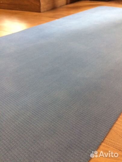 Коврик для йоги и фитнеса