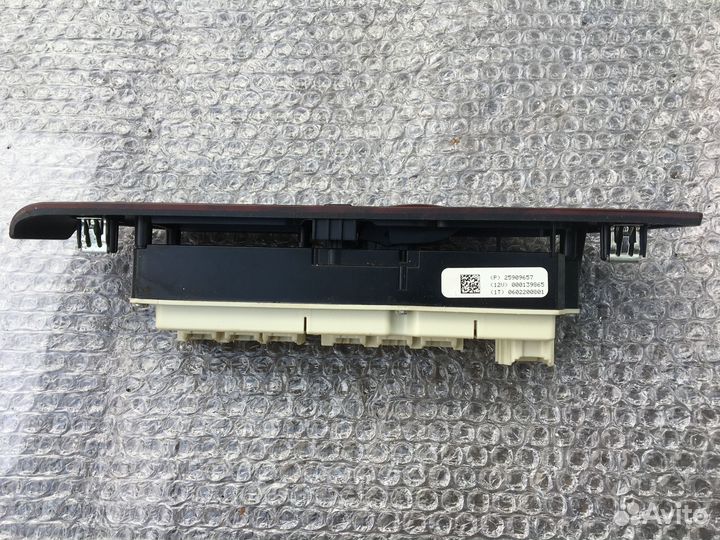 Кнопки правой двери Escalade 06-14