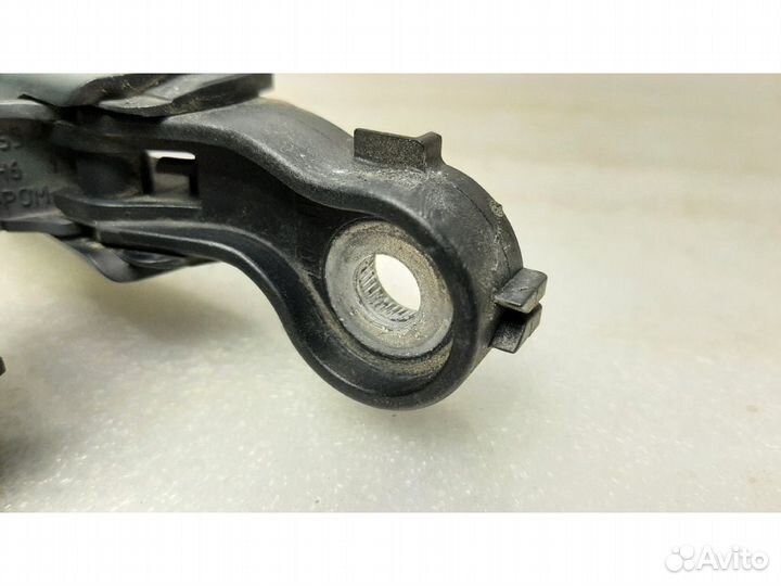 Поводок стеклоочистителя задний volkswagen golf 6