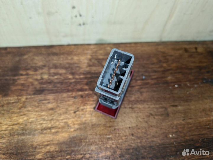 Кнопка аварийного сигнала Lacetti Аварийная кнопка