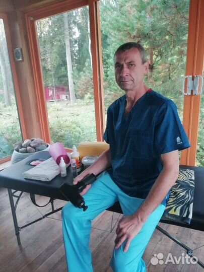 Вытяжка позвоночника с помощью тракционного стола