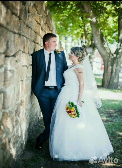 Свадебное платье