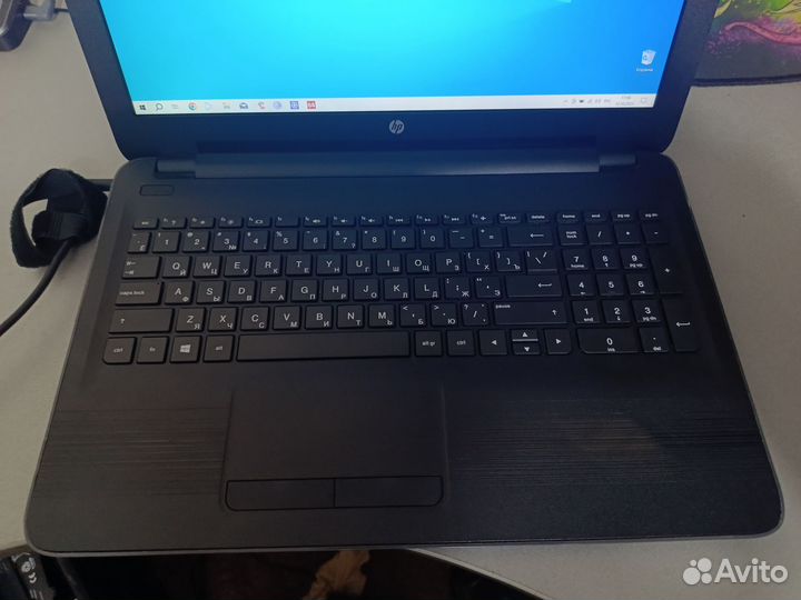 HP- Fhd, A6-4x2,4, Radeon R4, 8gb, Ssd+hdd