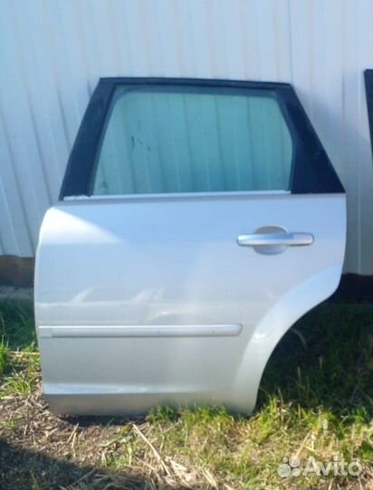 Дверь в цвет задняя левая Ford Фокус 2