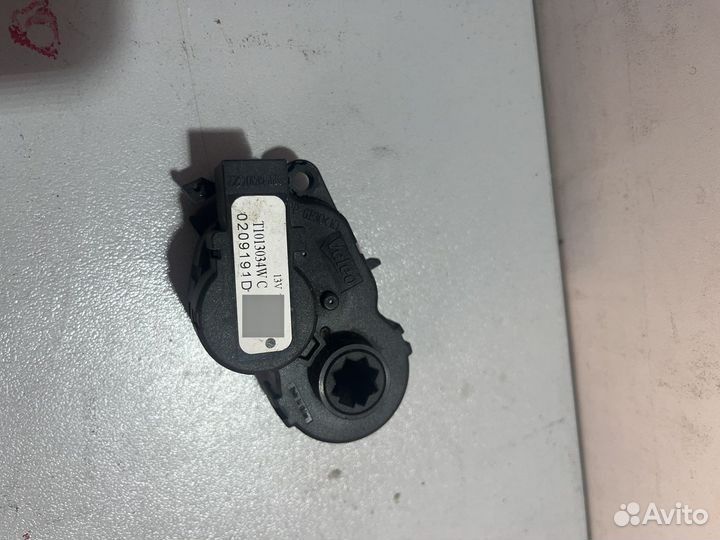 Сервопривод Лада Веста T1013034W