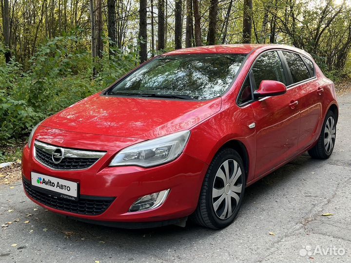 Opel Astra 1.6 AT, 2011, 117 508 км