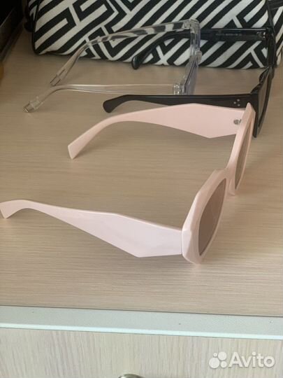 Солнцезащитные очки