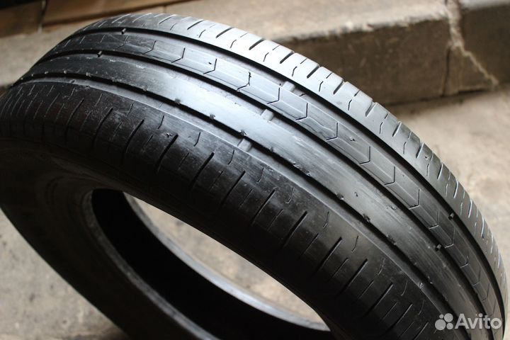 Continental ContiPremiumContact 5 215/70 R16 100H