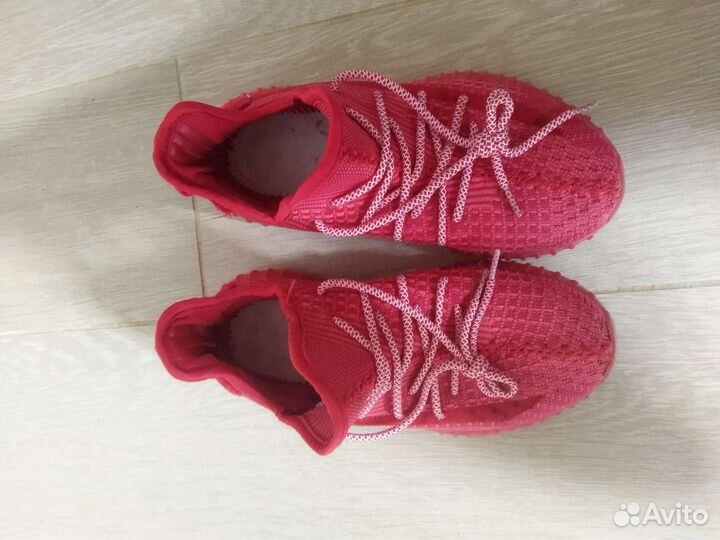 Кросовки Adidas izi