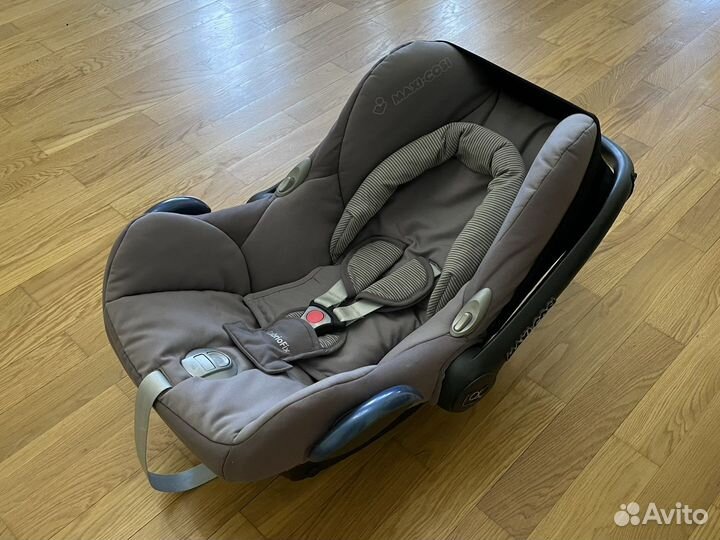 Автолюлька Maxi Cosi CabrioFix