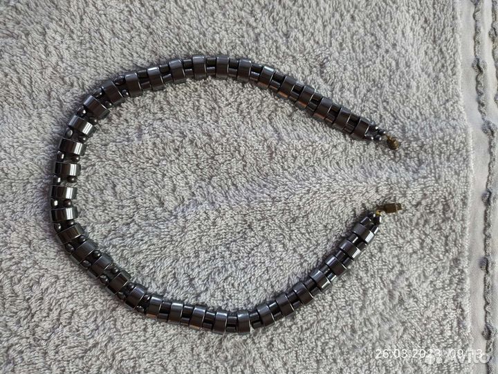 Украшения - бусы, броши, браслетик