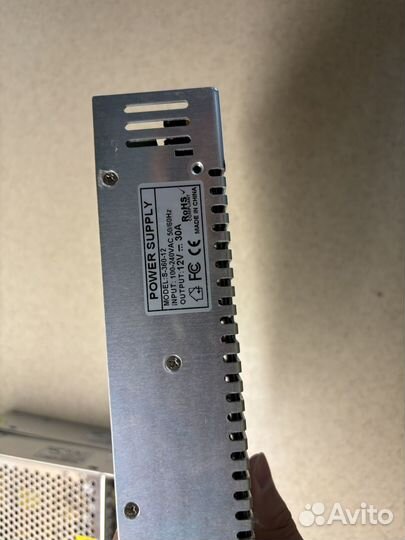 Блок питания для светодиодной ленты 12v