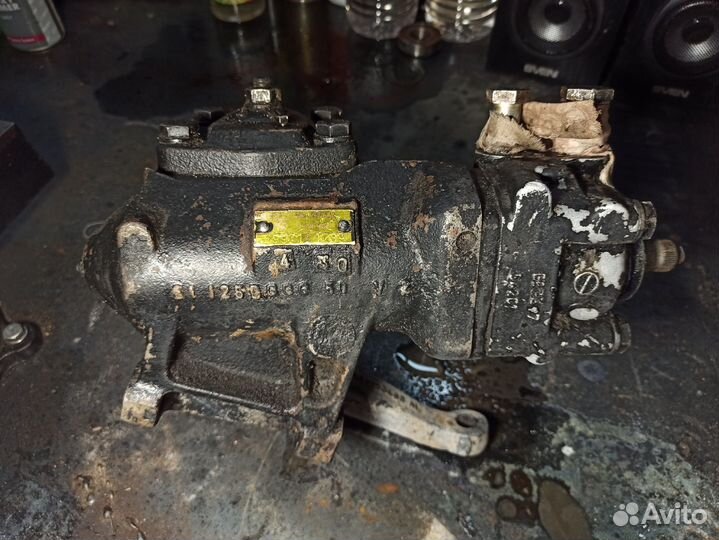 Рулевой редуктор BMW 5 E34