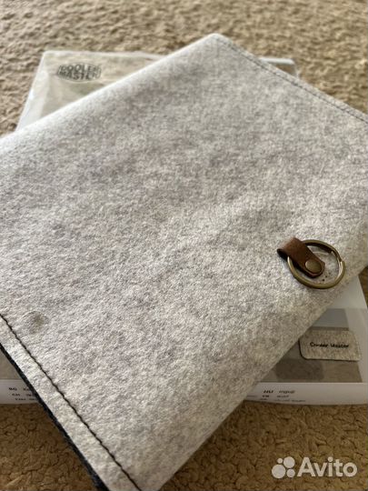 Чехол на iPad