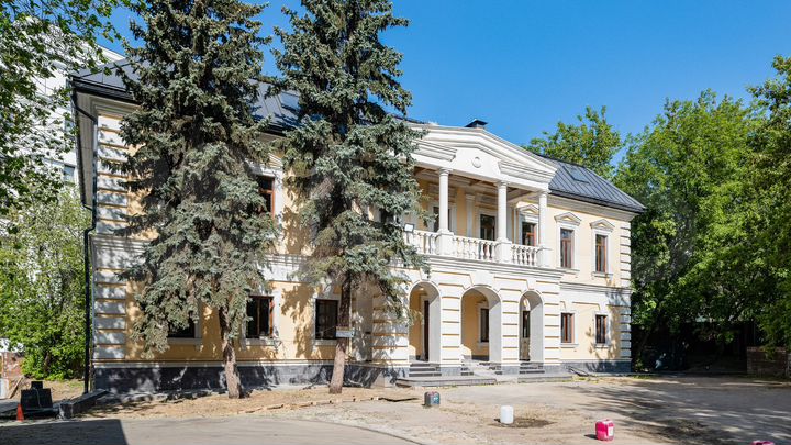 Продам здание, 903 м²