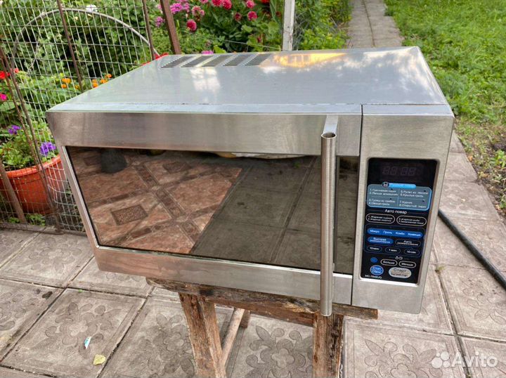 Микроволновая печь LG 7646