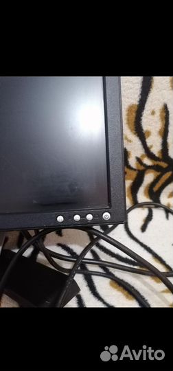 Монитор для компьютера Dell