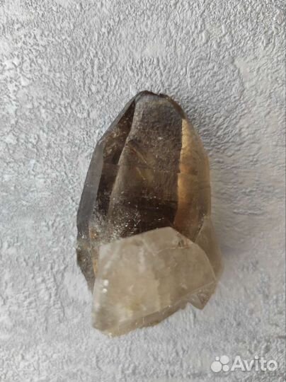 Кристалл раухтопаз 108гр