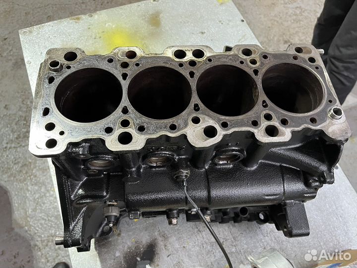 Блок цилиндров двигателя mitsubishi 4G64