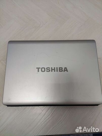 Ноутбук toshiba