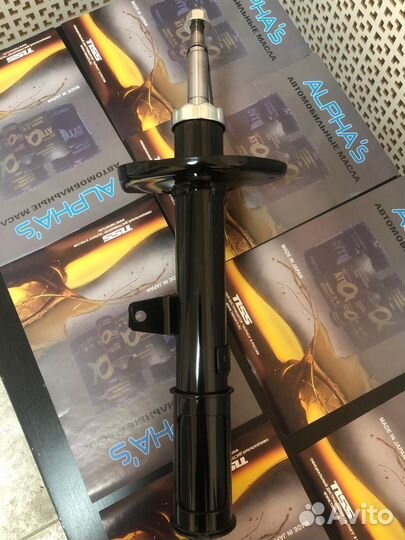 Стойка газ-ая задняя правая Toyota Camry Gracia