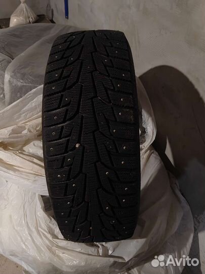Hankook Winter I'Pike RS W419 205/60 R16