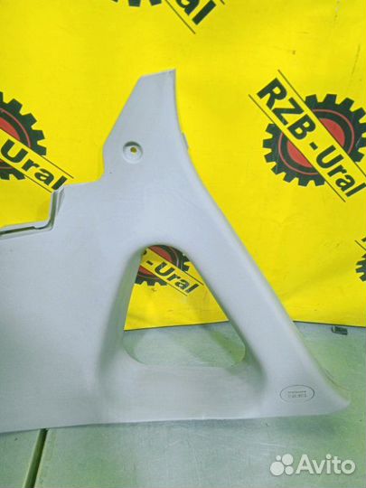 Обшивка стойки задняя правая Kia Ceed Ed хэтчбек