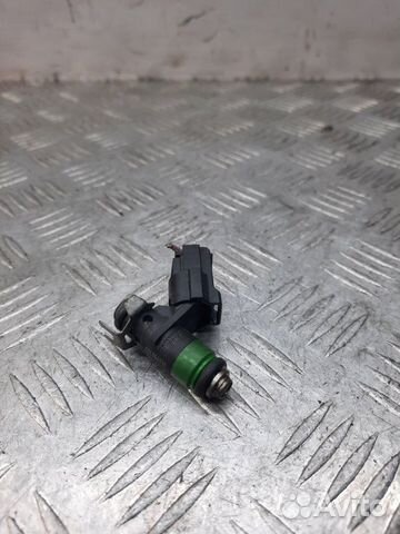 Форсунка Seat Ibiza хэтчбэк 3 дв. 1.2 AZQ 2004