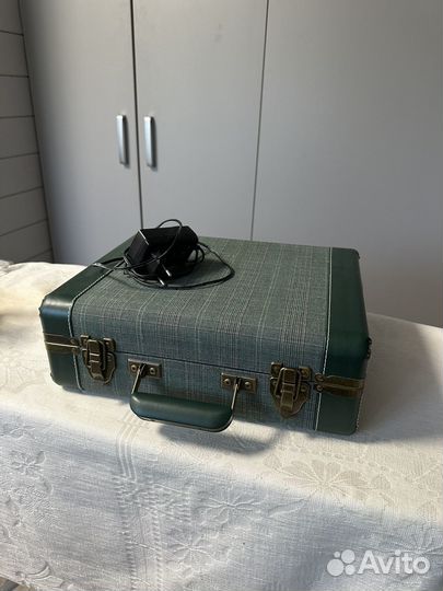 Виниловый проигрыватель crosley