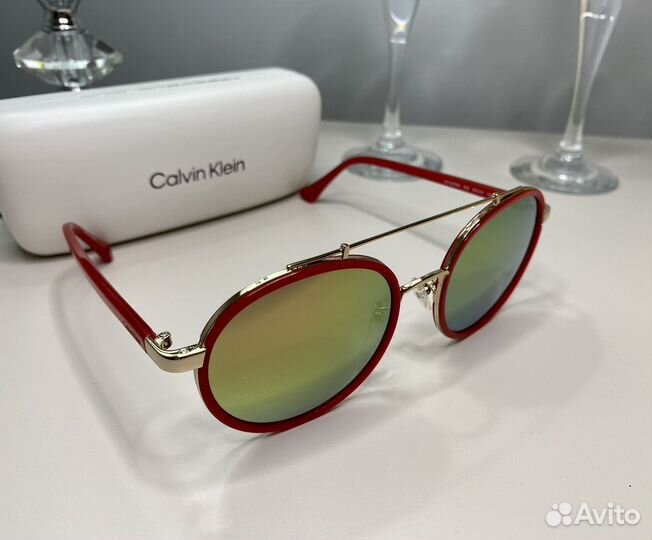 Солнцезащитные очки calvin klein