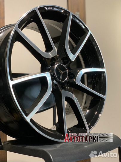 Литые диски на Мерседес 20 размер 5x112 43 Amg
