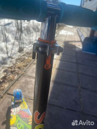 Самокат scooter трехколесный со светящимися колеса